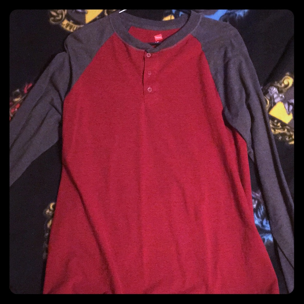 Red and gray large long sleeve shirt